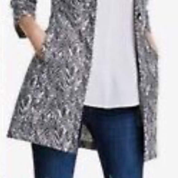 Cabi Jacket Size M gently used - Picture 14 of 14